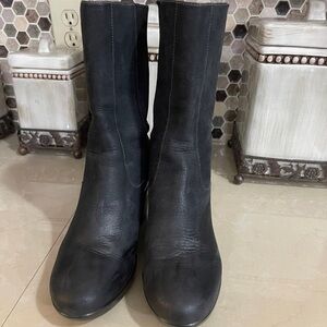 Cole Haan Nike ankle boots size 8B